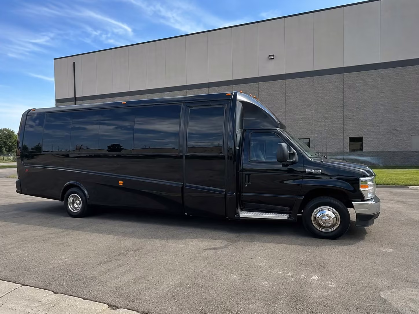 20 passenger minibus
