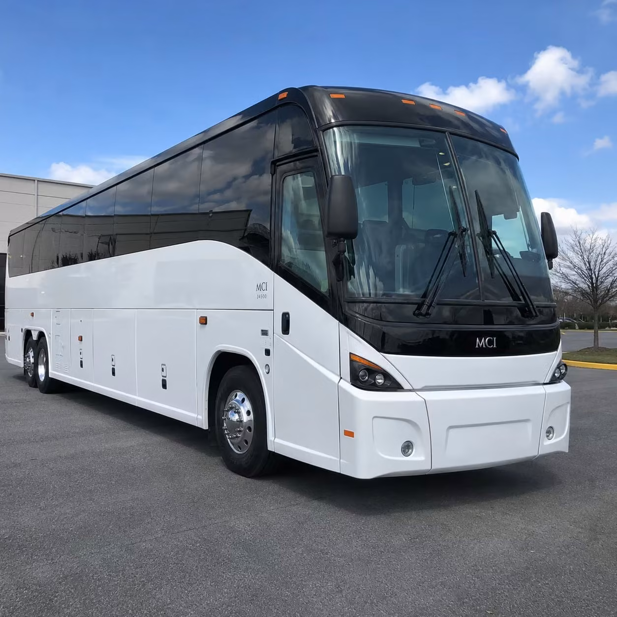 a charter bus makes group airport transfers from silicon valley hotels simple