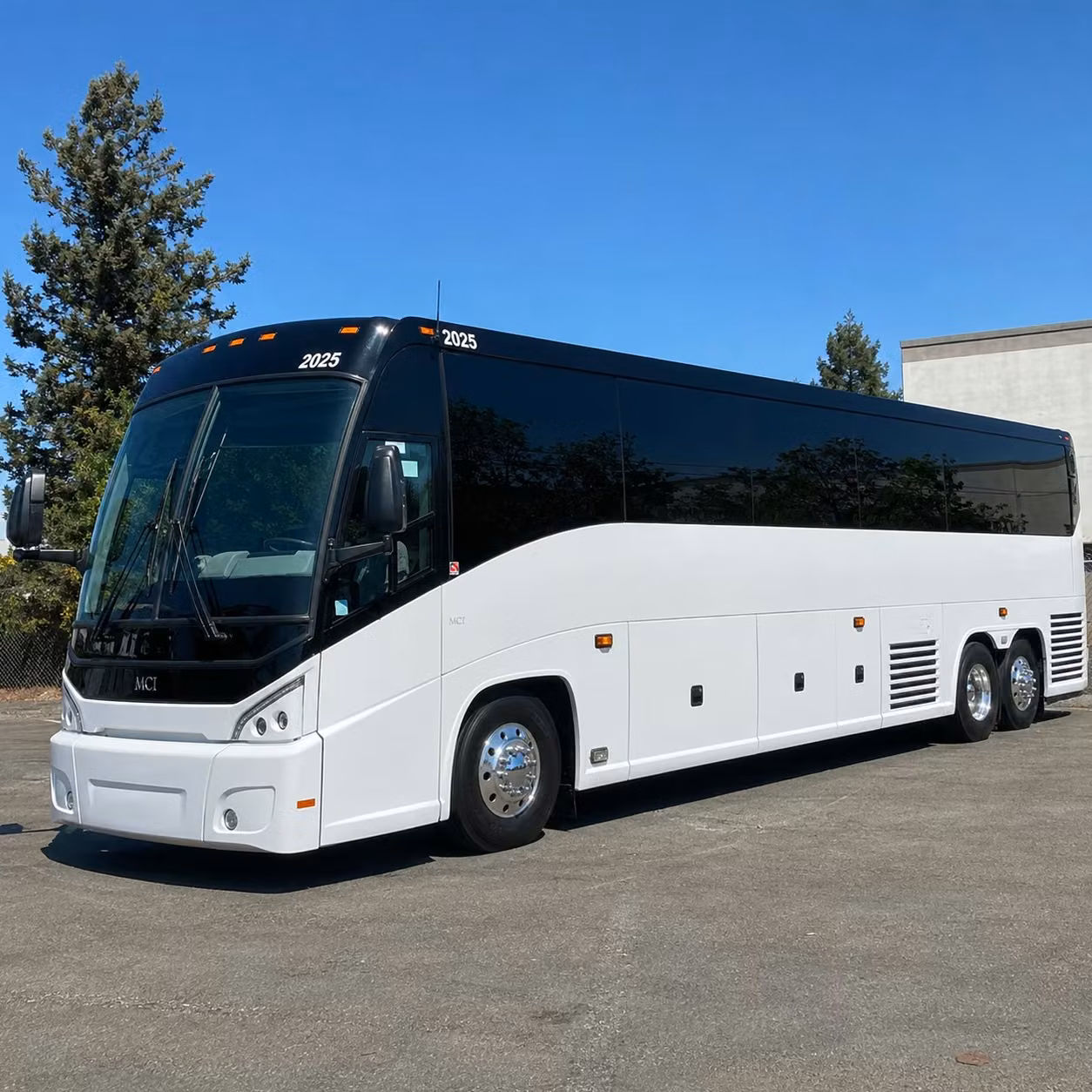 you can find and book long distance transportation in santa clara and any nearby city